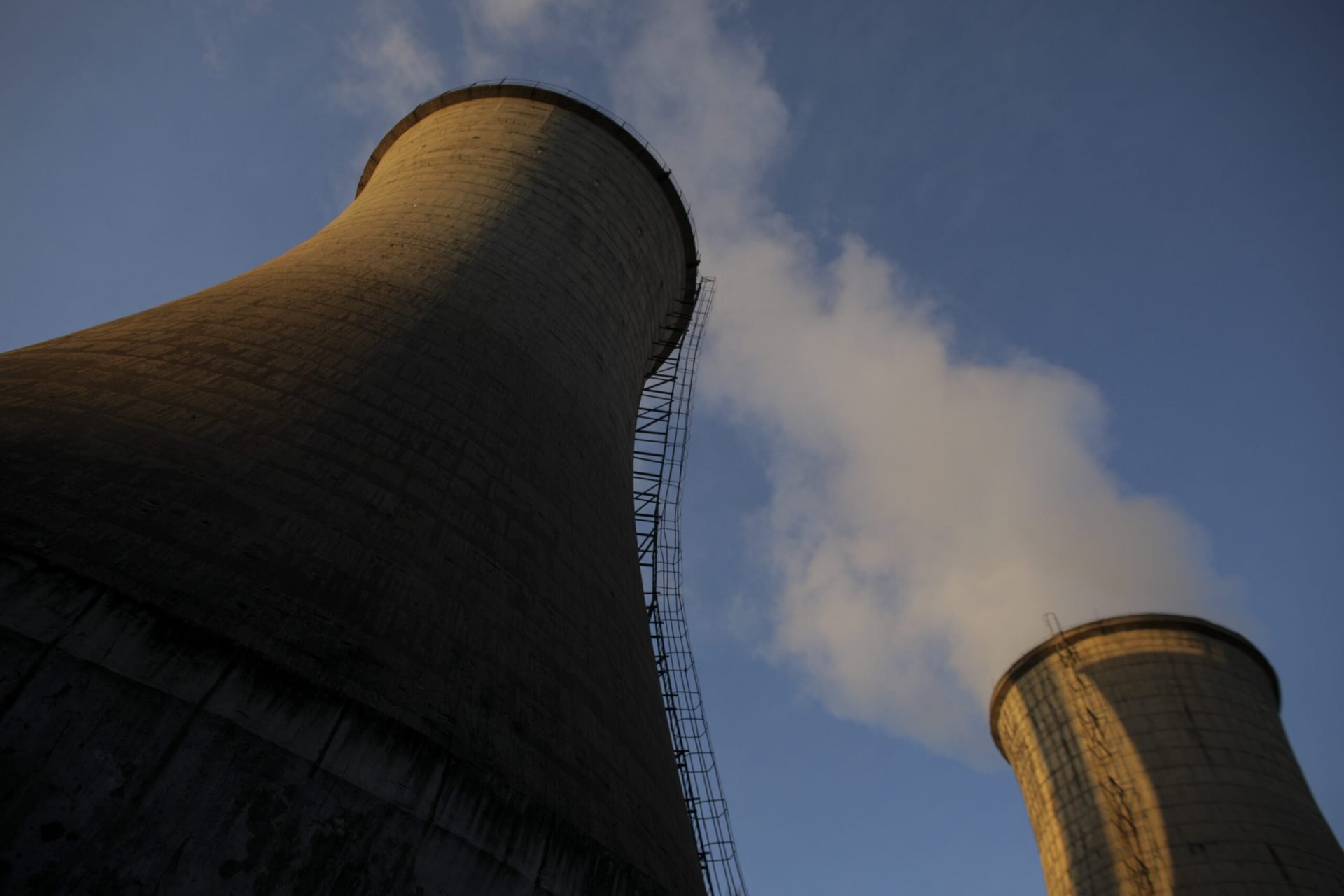 ELCEN montează o centrală nouă la CET Sud, cu eficiență de peste 85%