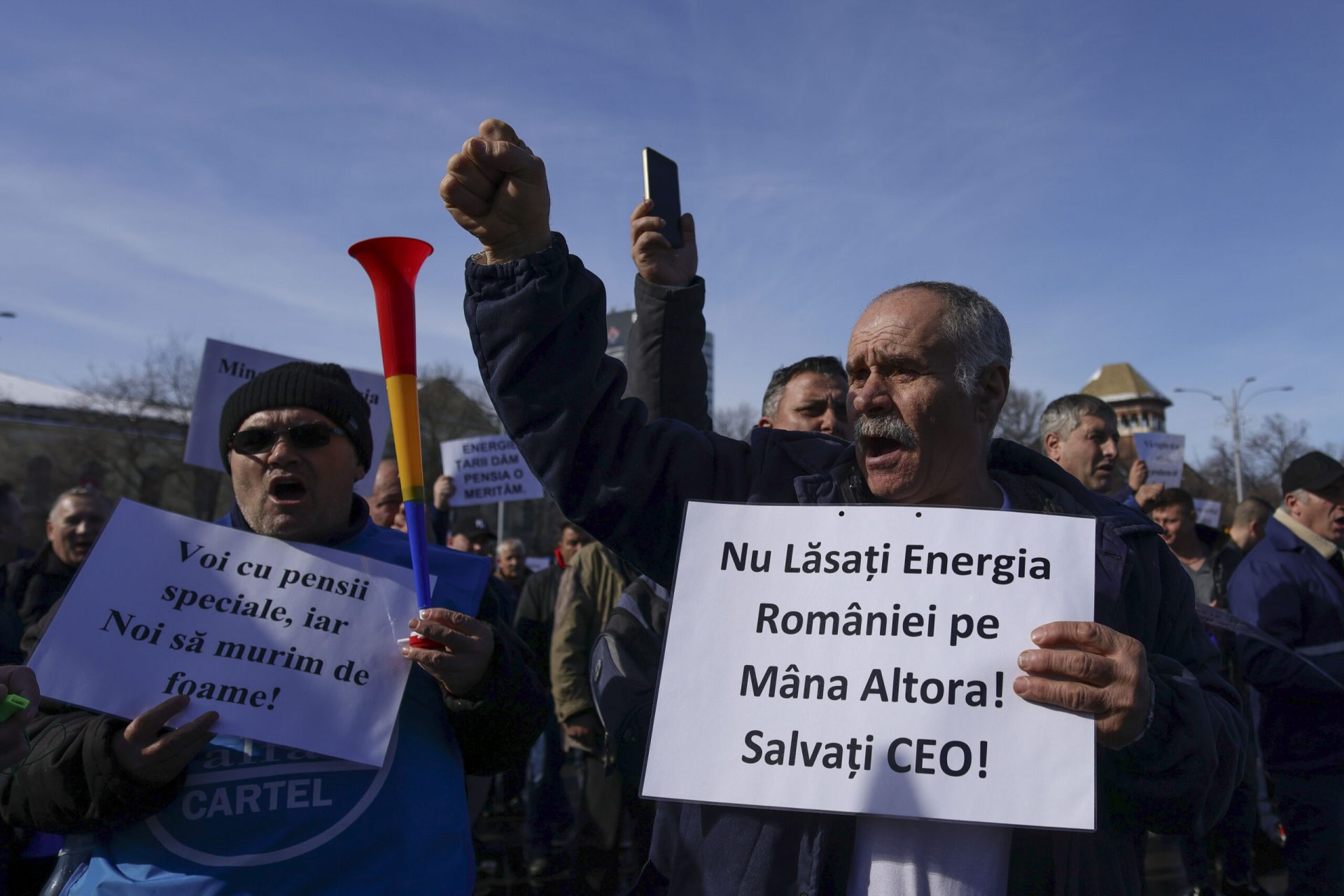 Minerii din Oltenia pregătesc un protest de amploare în Capitală, manifestându-și nemulțumirea față de deciziile de restructurare ale Complexului Energetic Oltenia, care le amenință locurile de muncă