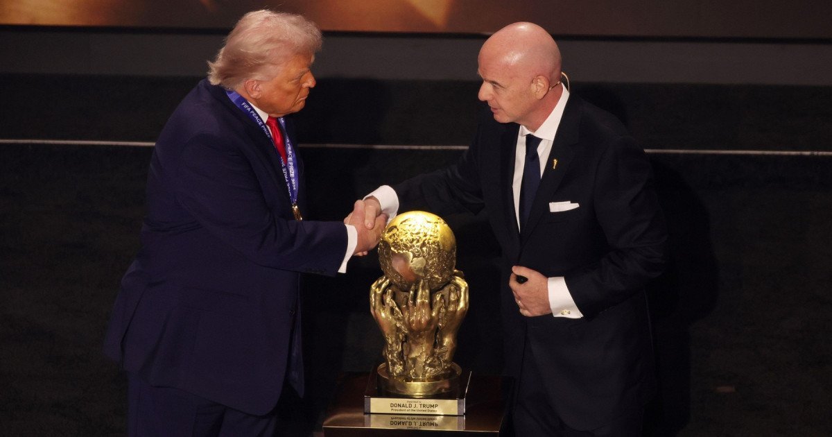 Gianni Infantino a primit asigurări de la Donald Trump că echipa Iranului poate merge în SUA pentru Cupa Mondială. Un precedent ciudat