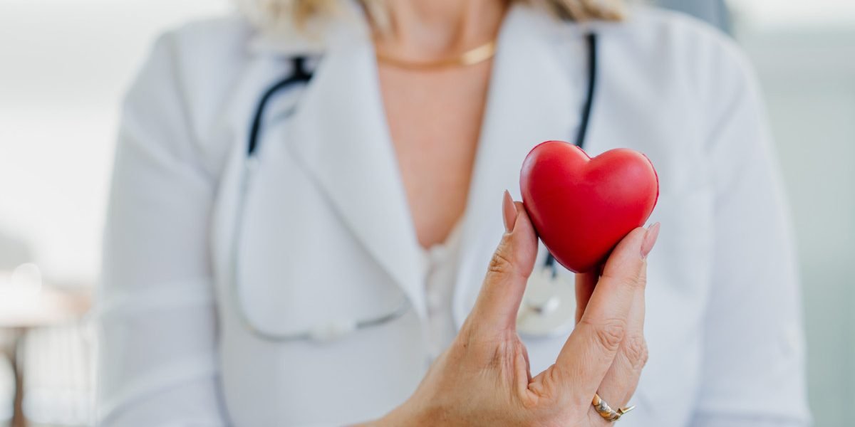 Jmhhc2g9MjU1NmE4NTM2NGJmMDU1YmM5YmQ0MWRhMDBlNWI3Yjc.thumb_.jpg - StiriAlese