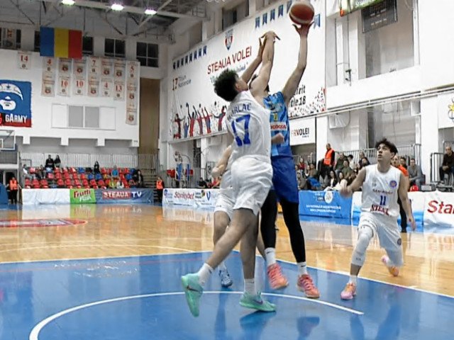 Steaua câștigă un meci decisiv în Liga Națională de baschet masculin