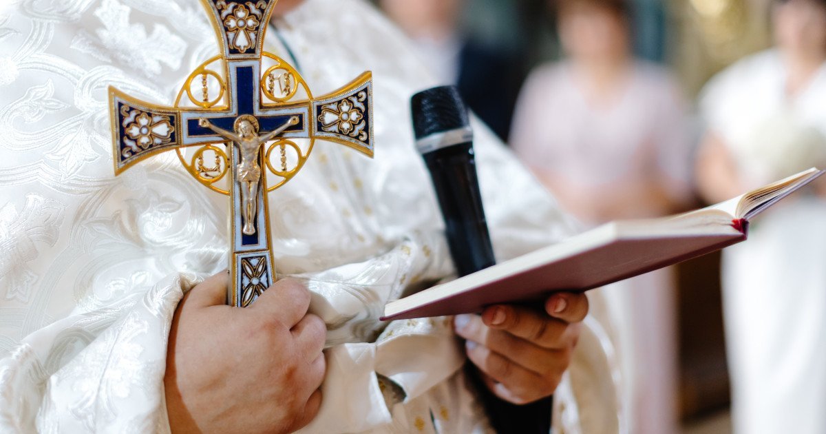 Pe 15 martie 2026, creștinii ortodocși din întreaga țară sărbătoresc Duminica Sfintei Cruci, una dintre cele mai importante zile din perioada Postului Mare