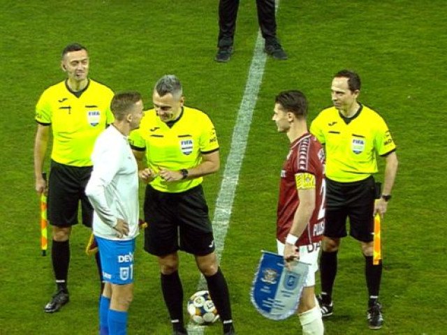 Rapid și Universitatea Craiova, 0-0, în derby-ul pentru primul loc