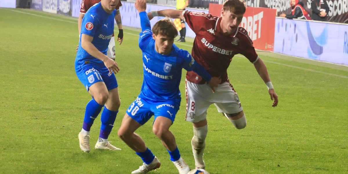 LIVE Rapid - Universitatea Craiova, derby-preview pentru play-off