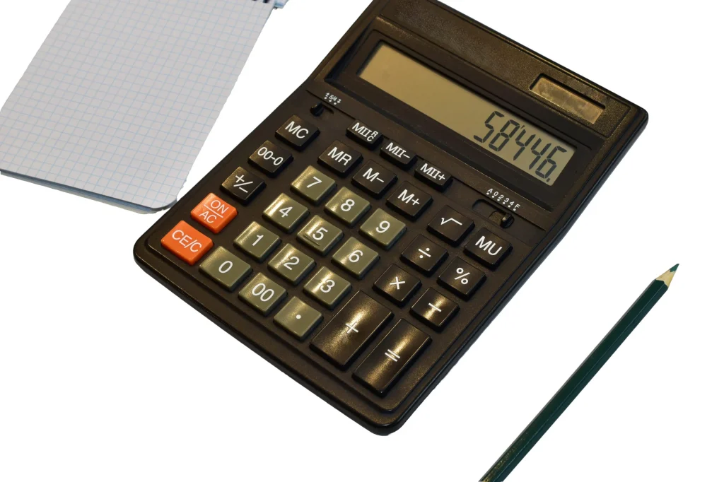 Antreprenorii aleg holdinguri pentru reinvestirea capitalului după creșterea impozitului pe dividende la 16%
