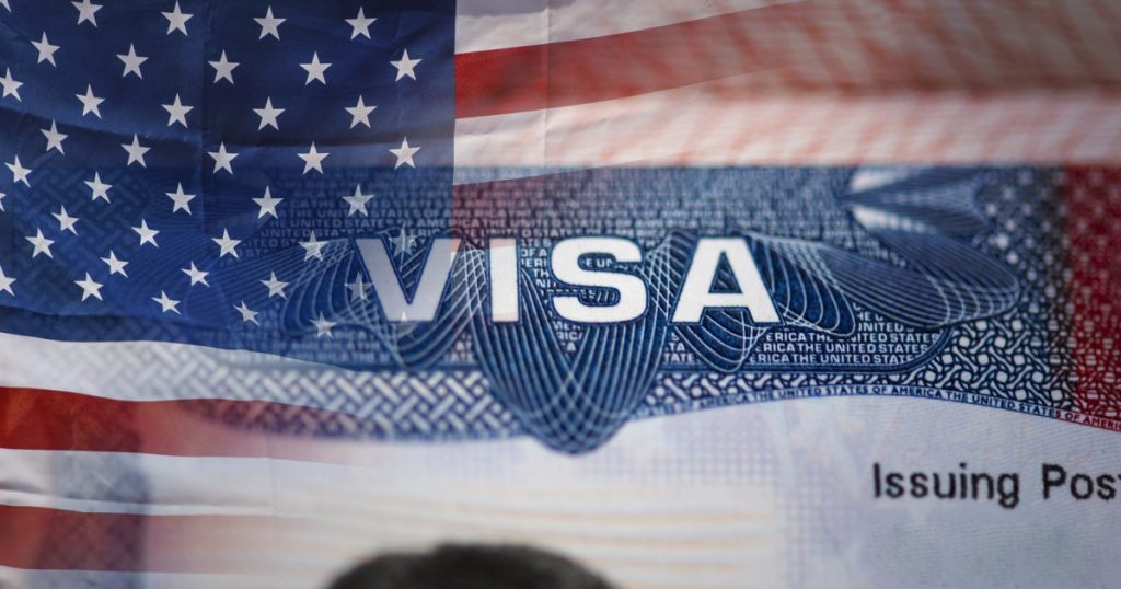 Administrația președintelui Donald Trump intenționează să impună o garanție de 15.000 de dolari pentru cetățenii din 50 de țări care doresc să solicite vize de intrare în Statele Unite, conform declarațiilor unui oficial al Departamentului de Stat