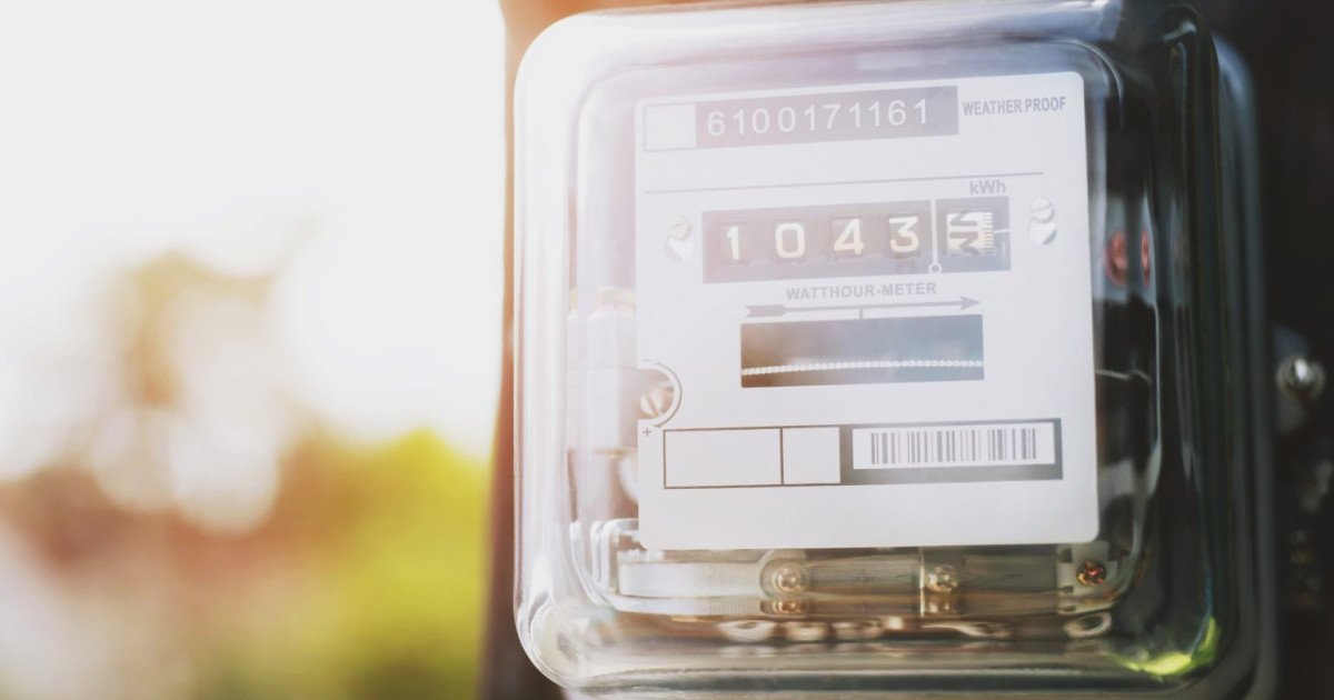 O pensionară din județul Teleorman se află într-o situație abruptă și neobișnuită, după ce, de la semnarea contractului cu Hidroelectrica în iulie 2025, nu a mai primit nicio factură pentru energia electrică consumată