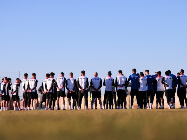 MSZoYXNoPTY1NDYxZDlhOWM4YTc3MzMwMTYzZTAwYjVhYzM4ODE1.thumb_.jpg - StiriAlese