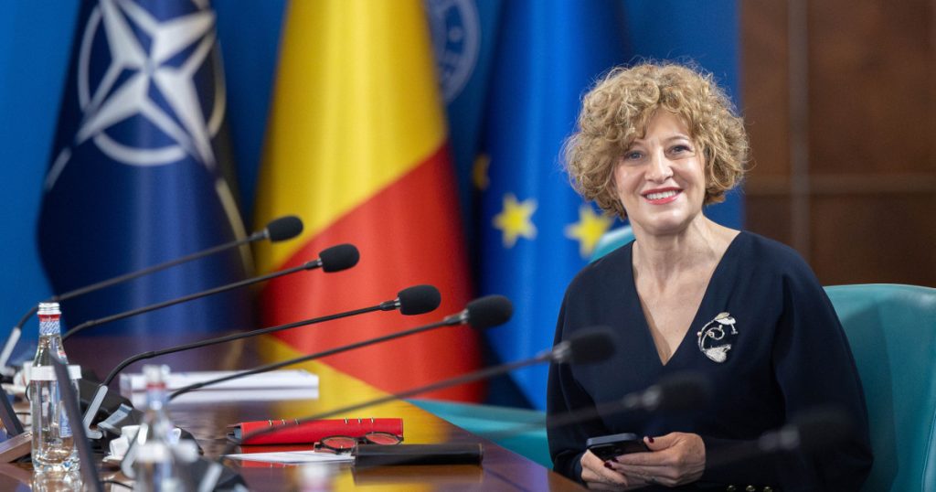 România trebuie să-și reconfigureze modelul de creștere economică pentru a evita capcana venitului mediu, un fenomen care poate bloca dezvoltarea și convergența reală a economiei nationale cu economiile dezvoltate din Uniunea Europeană