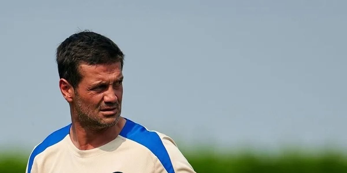 Mesaj pentru Chivu, după AC Milan - Inter. Șefii nerazzurrilor au mers la baza de pregătire. Cum a reacționat antrenorul român