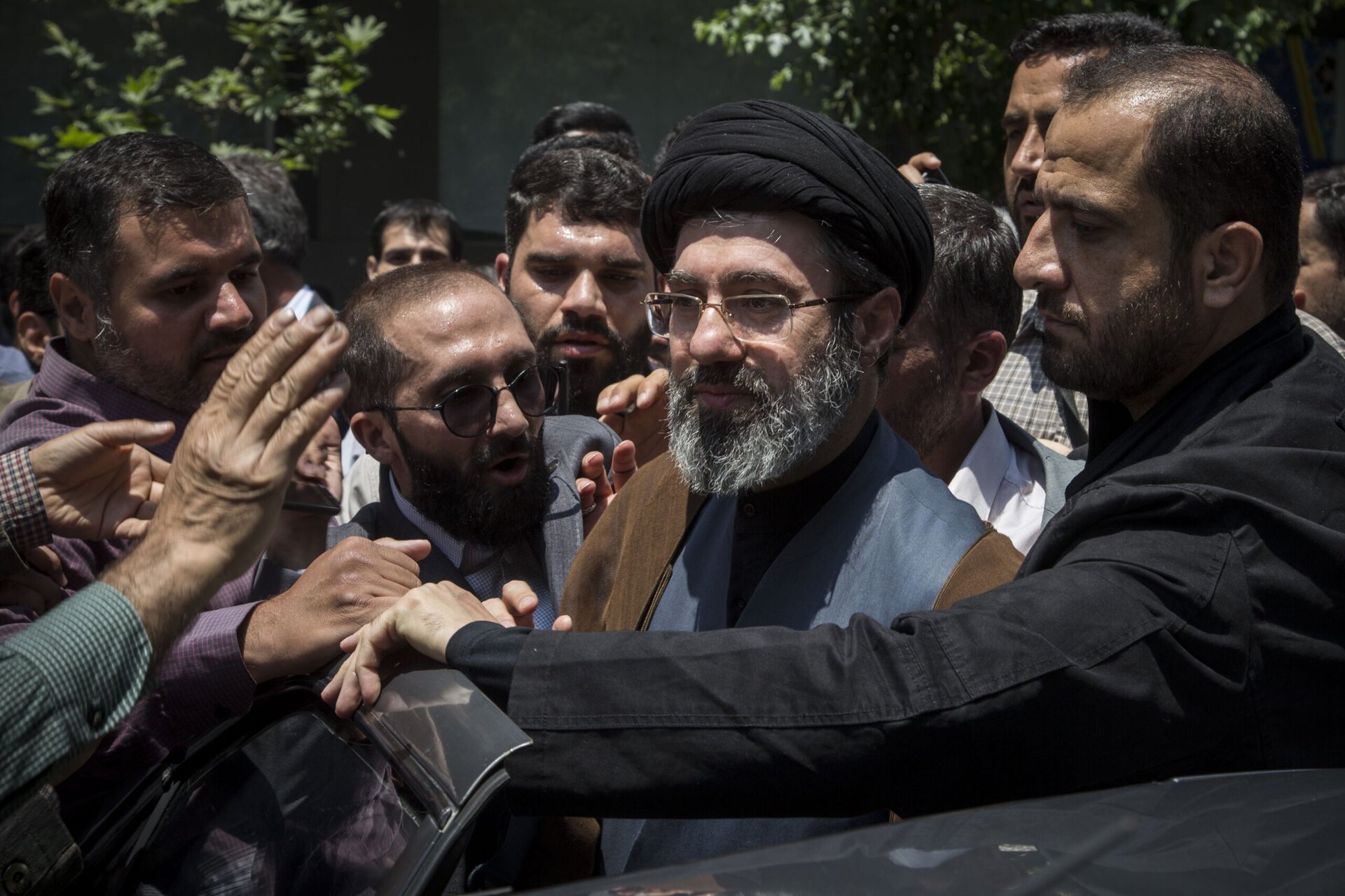 Israelul avertizează asupra oricărei succesoare a liderului suprem iranian, Khamenei, ca țintă de eliminare Israelul nu lasă loc de interpretări în privința situației complicate a liderului suprem al Iranului, Ali Khamenei, și a eventualilor săi succesor