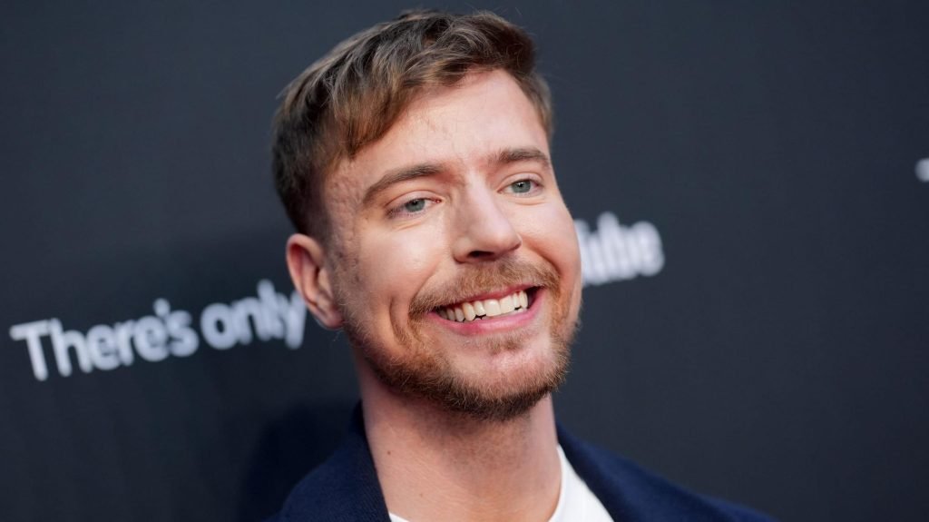 MrBeast, unul dintre cei mai influenți creatori de conținut de pe platformele sociale, intră în lumea serviciilor financiare pentru tineri