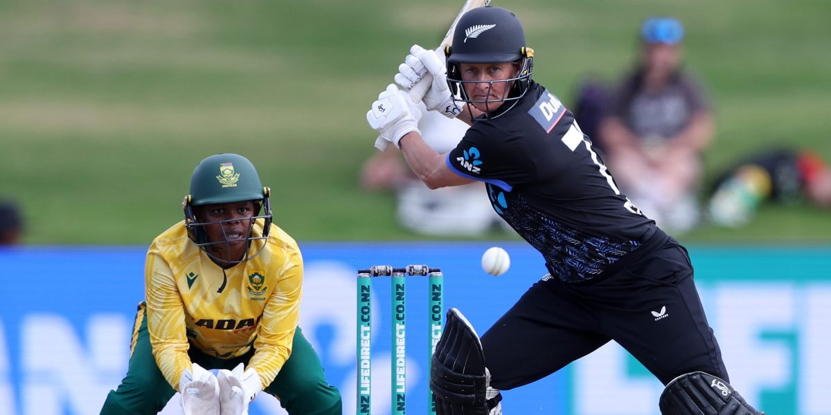 New Zealand Knocks 190 to Win