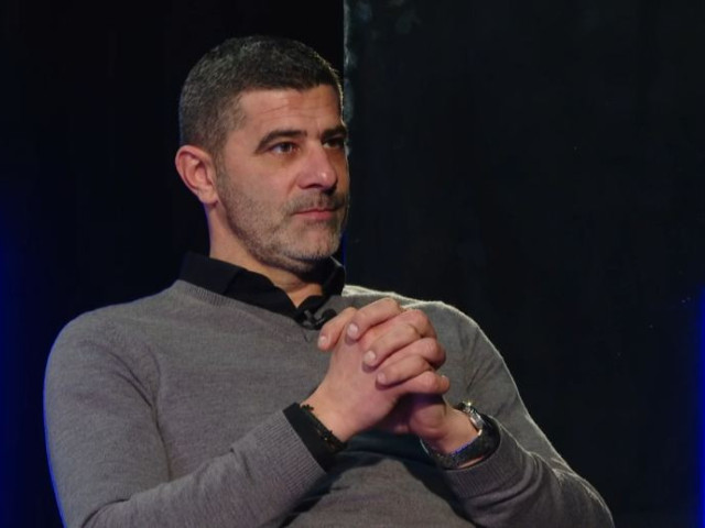 MzhkYjVhYjllODFiNGQ2MDRiZGM1NzcxOWYyMw.thumb_.jpg - StiriAlese