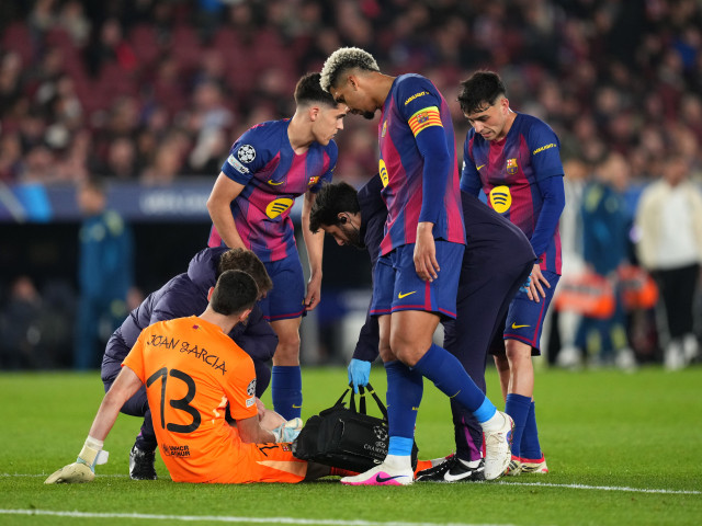 NThmODc1OTAzY2FjNTQwMTRhZmZkZTc4NmFiYTRhOWU.thumb_.jpg - StiriAlese