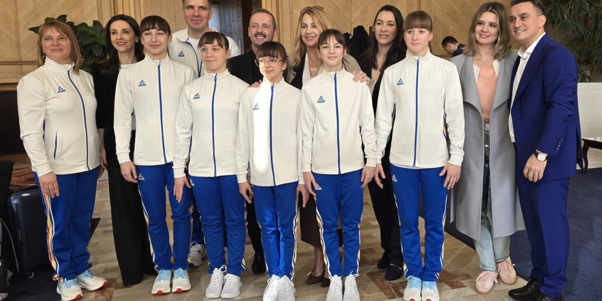 Nadia Comăneci, celebrată în Parlamentul European, la 50 de ani de la nota 10! Cum a fost plecarea de la Onești a „Zeiței”