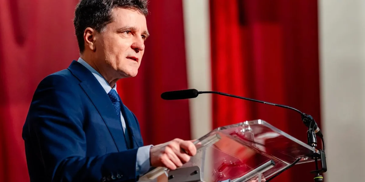 Nicușor Dan anunță intervenții de sprijin dacă evoluția prețurilor la pompă persistă