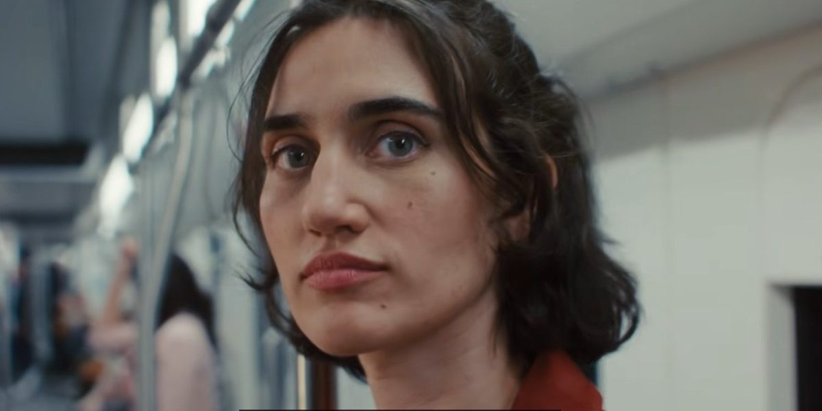 Google’s new Pixel 10 ads made me go ‘Wait, WHAT are they trying to sell?’