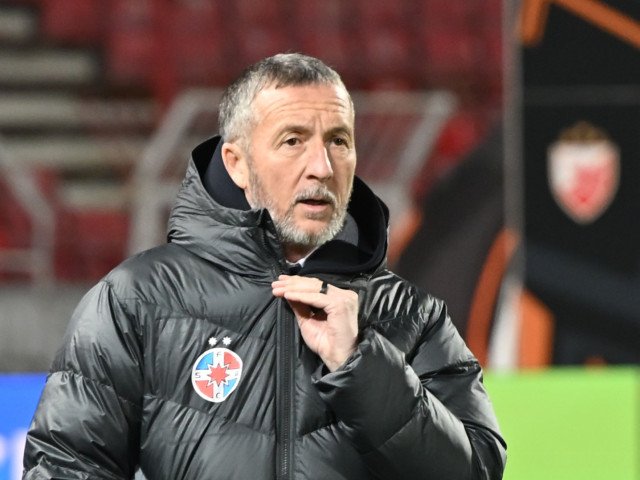 NzAyOTg3MGYxNmNhMjkzMjU3YjU2YjlhMg.thumb_.jpg - StiriAlese