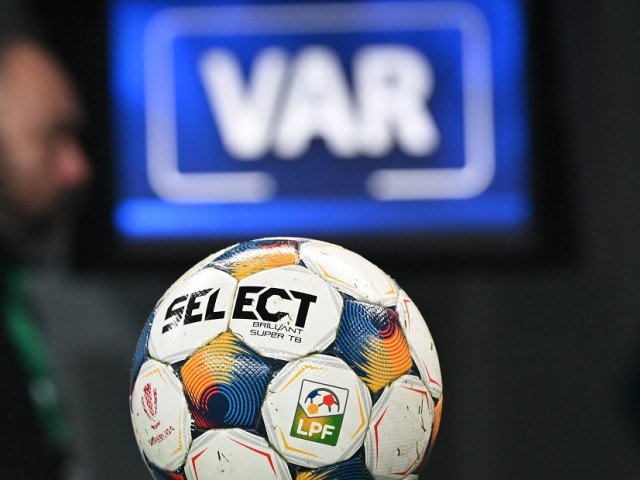 ODAmemM9MSZoYXNoPWU3MDJlNDQ0Mjc1NzQxNGNiOTJiNzI1Y2M1NWZiOTU2.thumb_.jpg - StiriAlese