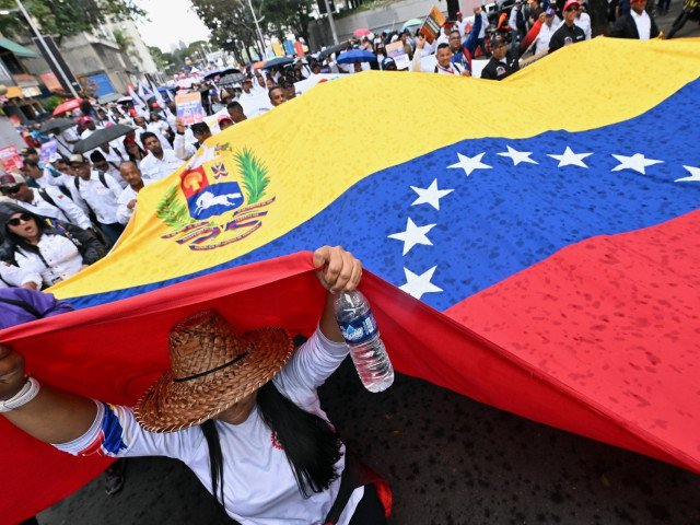 Venezuela sărbătorește victoria asupra SUA, după capturarea lui Maduro