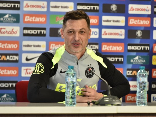 Mirel Rădoi crede că oltenii s-au răzgândit după ce a semnat cu FCSB