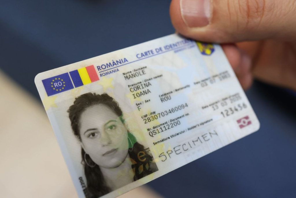Primirea și modificarea datelor de domiciliu în sistemul electronic al cetățenilor români navighează încă pe un teren delicat, în ciuda promisiunilor de digitalizare totală
