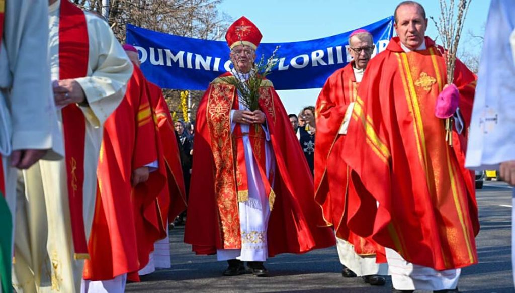 Procesiune romano-catolică de Florii – duminică, în centrul Bucureştiului