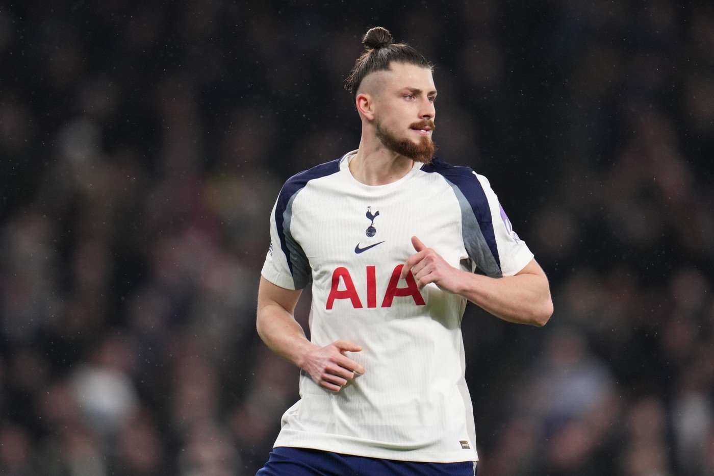 Radu Drăgușin, out de la Tottenham Hotspur! Motivul rar pentru care nu va fi pe teren
