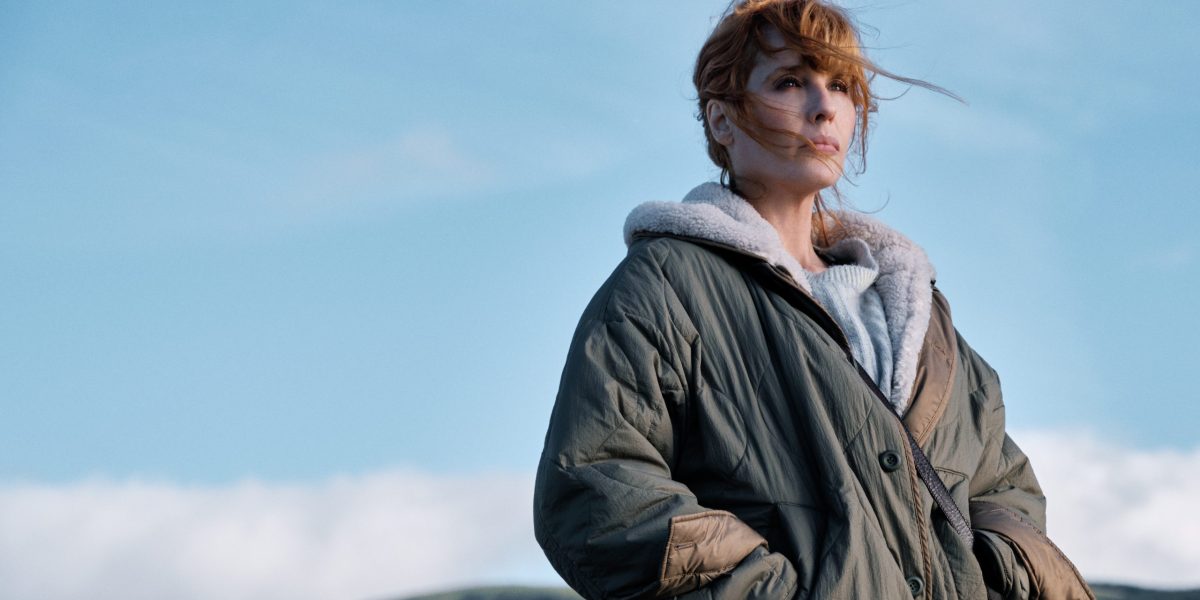 SKYSHOWTIME-Under-Salt-Marsh-scaled.jpg - StiriAlese