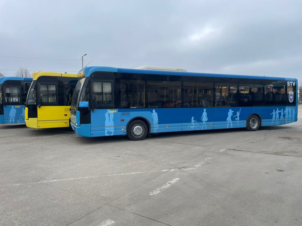 Autoritățile din regiunea București-Ilfov pregătesc o restructurare a sistemului de transport public metropolitian, anunțând suspendarea temporară a două dintre cele mai utilizate linii operate de Serviciul Transport Voluntari (STV)