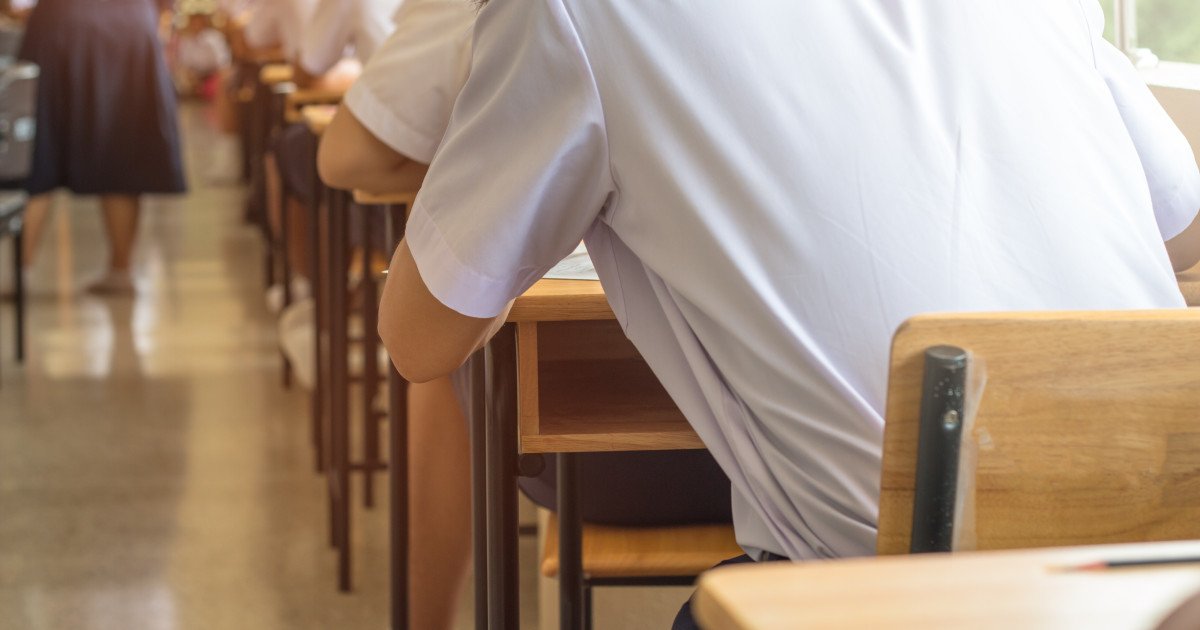 Simulare Evaluarea Națională 2026: Subiecte la matematică. Ce exerciții au avut de rezolvat elevii în sala de examen