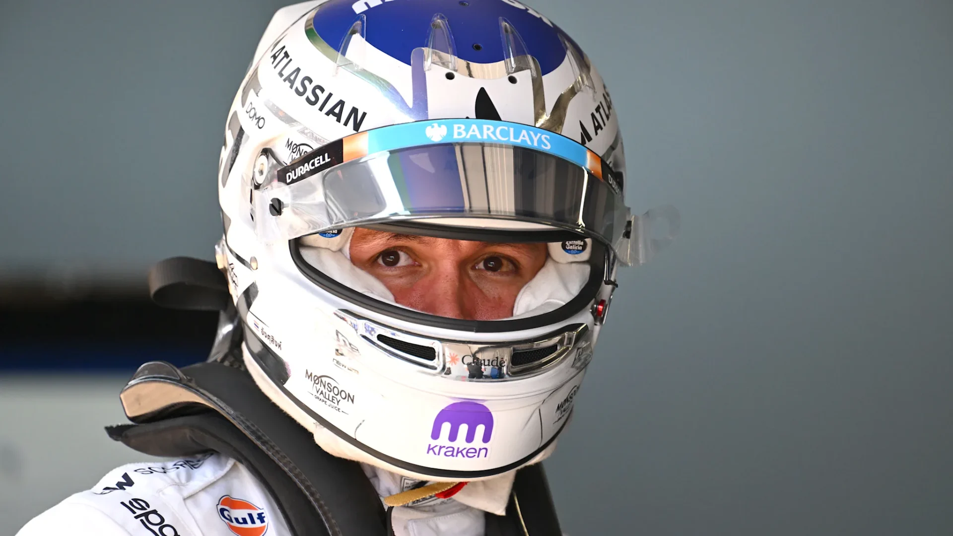 Who starts where in Shanghai