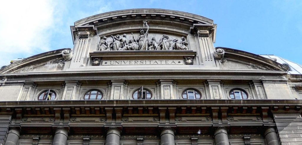 Universitatea din București majorează taxa de studii la 8.000 lei pentru studenții de anul I în 2026-2027