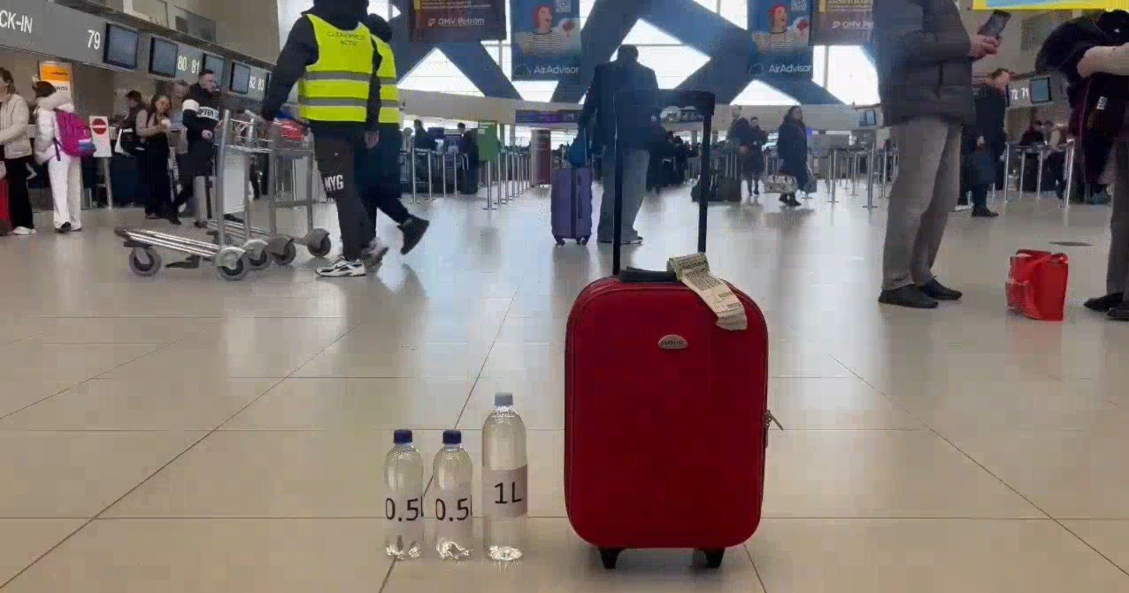 Restricțiile privind transportul lichidelor pe aeroporturile din București au fost relaxate, marcând o schimbare semnificativă în experiența călătorilor