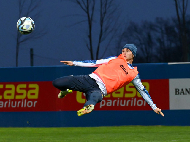 Y2Q3ZGEyNDkyNzU0ZTRkMzlkNWY3MGE2YmU4ZWViYzU.thumb_.jpg - StiriAlese