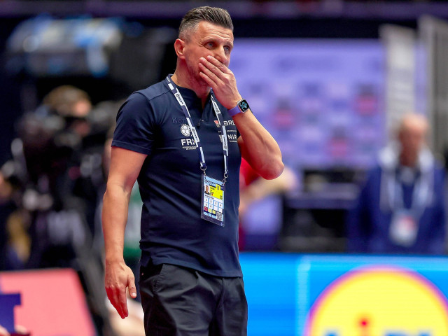 YTIxMTliOTZiMTJlMmFjZjM3ZDMxMDExOTQ5N2JlOQ.thumb_.jpg - StiriAlese