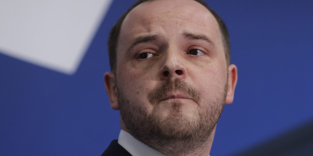 YzI4NDMzYTlkZTIyNGNlNTdkZDk3Y2JjM2M1.thumb_.jpg - StiriAlese