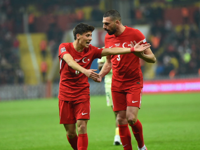 ZThhODhlM2M1OWE1MDhiMmMyZDA2ZGIwYTk5YTdlOQ.thumb_.jpg - StiriAlese