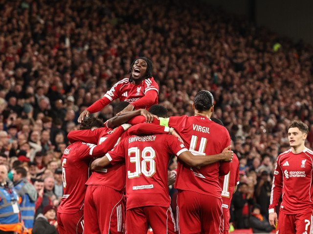 Liverpool în sferturi după o victorie clară cu Galatasaray 4-0