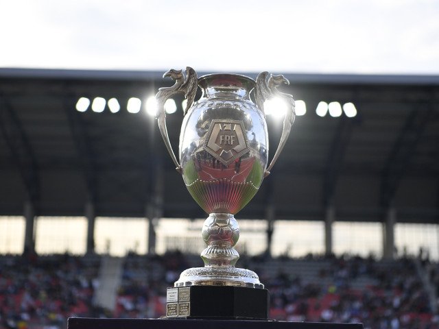 ZjFlMWM5MzM3ZmU2MjJlNDMwMmVkN2UzNjRlZjJl.thumb_.jpg - StiriAlese