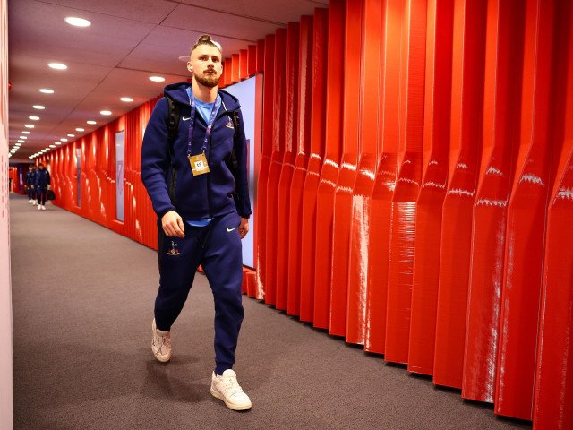 ZmNlNGIyMzI2M2M2ZWZmZTUxNmY0YWE2MmU0NjZlZA.thumb_.jpg - StiriAlese