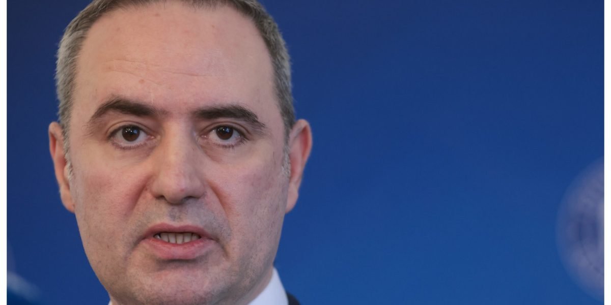 aD0wZGQzNzZlMWI3NjQyMzIyNDJhMDRjNTRiMzhkM2U5NA.thumb_.jpg - StiriAlese