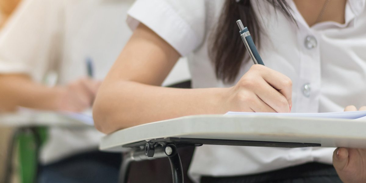 aGFzaD00YTM3Nzk1MDdjZGNiMzFiZWNiZWJjMTJhNjJmZGU5Ng.thumb_.jpg - StiriAlese