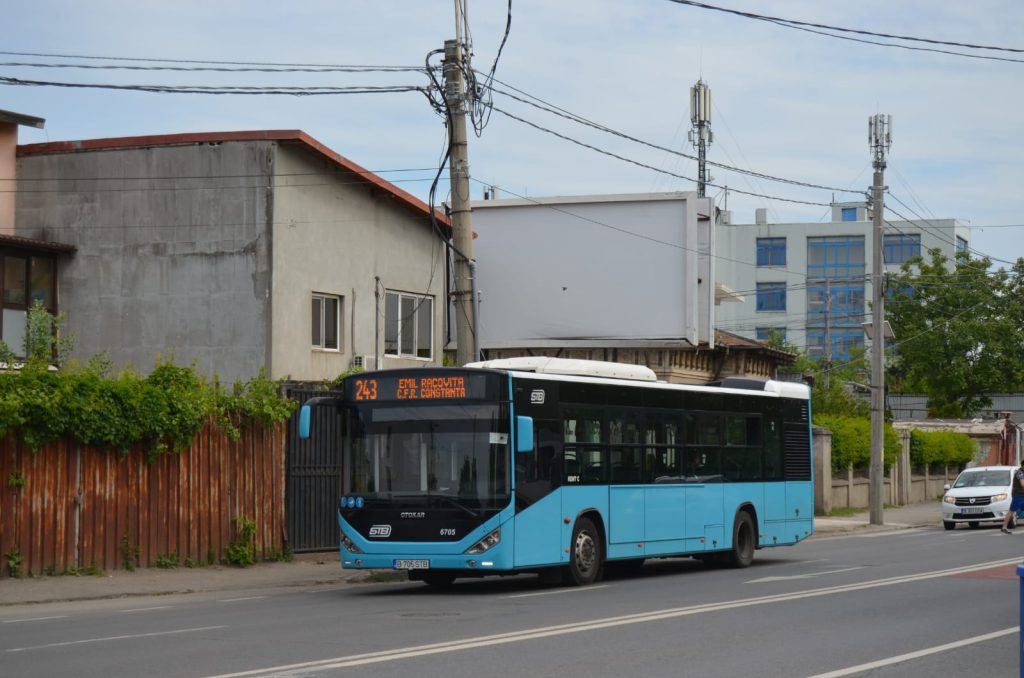Restricții de circulație în zona Apărătorii Patriei pentru montarea grinzilor pe pasaj, afectând linile 102, 241, 243 și N106