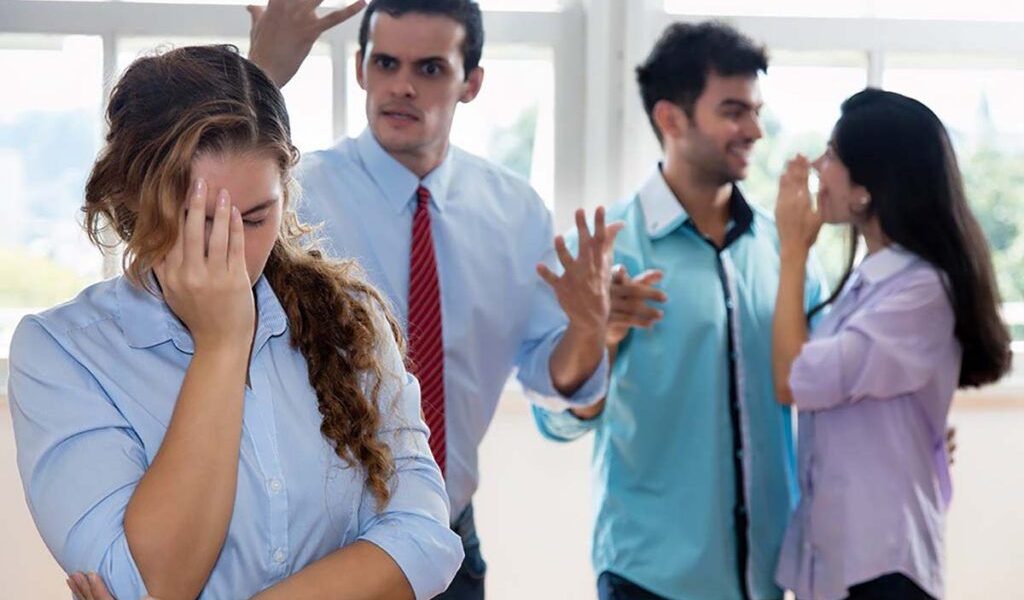 bullying-la-locul-de-munca-1024x614.jpg - StiriAlese