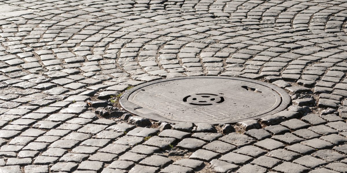 capace-canalizare.jpg - StiriAlese