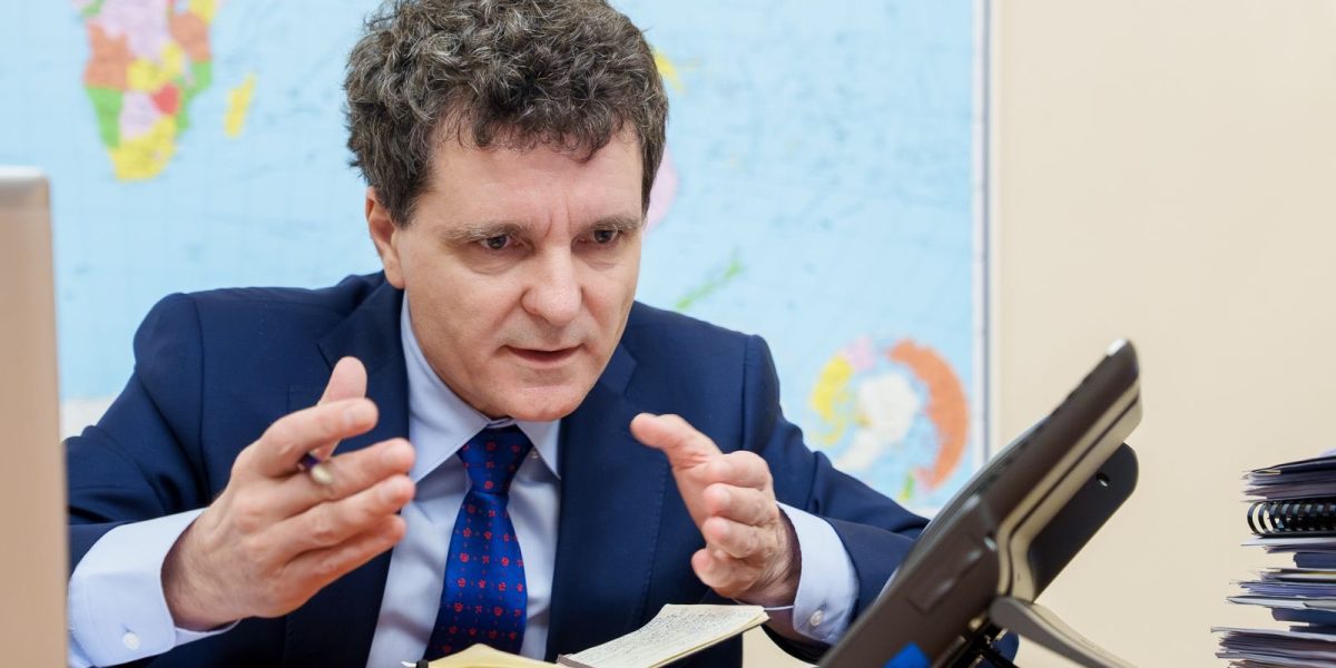 convorbire-Nicusor-Dan-Volodimir-Zelenski.jpeg - StiriAlese