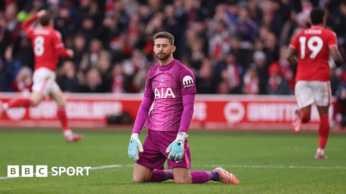 Fotbalul la un pas de răscruce: Nottingham Forest și tumultul sezonului dezastru Noul sezon al lui Nottingham Forest s-a transformat într-un coșmar de management și performanțe, dar echipa pare să fie totuși mai unită decât marile rivale din Londra