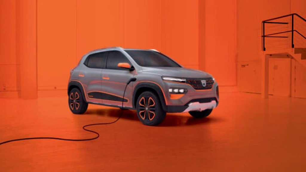 Piața auto electrică din România trece printr-o schimbare semnificativă: Dacia Spring, mult timp lider incontestabil al segmentului, coboară pe poziția a treia în topul vânzărilor din 2026, fiind depășită de Tesla Model Y și BYD Dolphin Surf